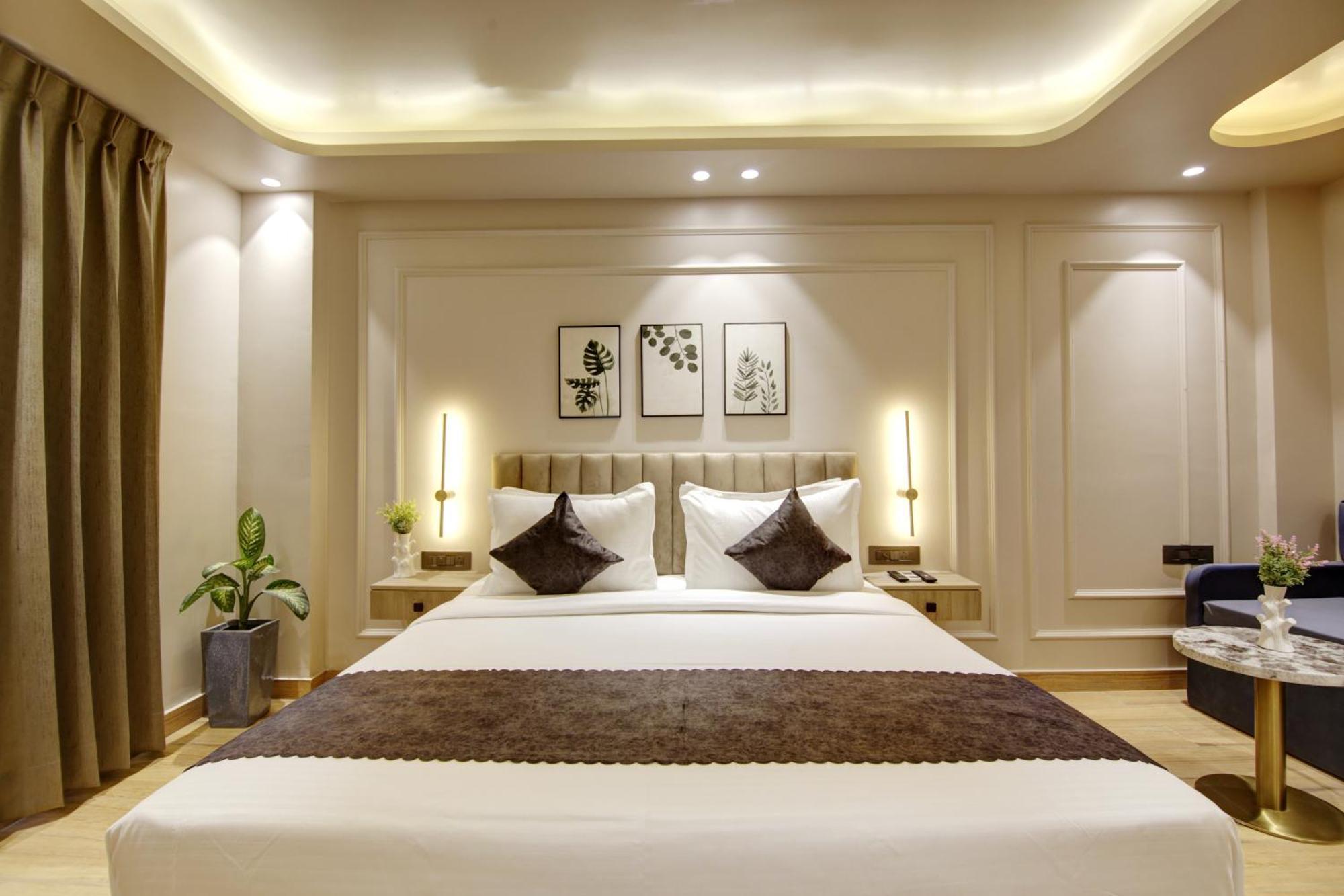 Saltstayz Premier - Near Golf Course Road & Sector 57 Gurgaon Exterior photo